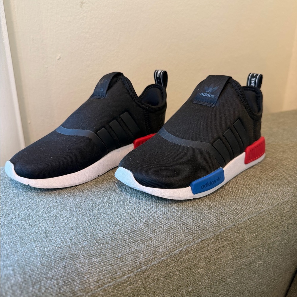 Adidas NMD 360 SHOES Black Slip-Ons with Red and Blue Highlights never worn